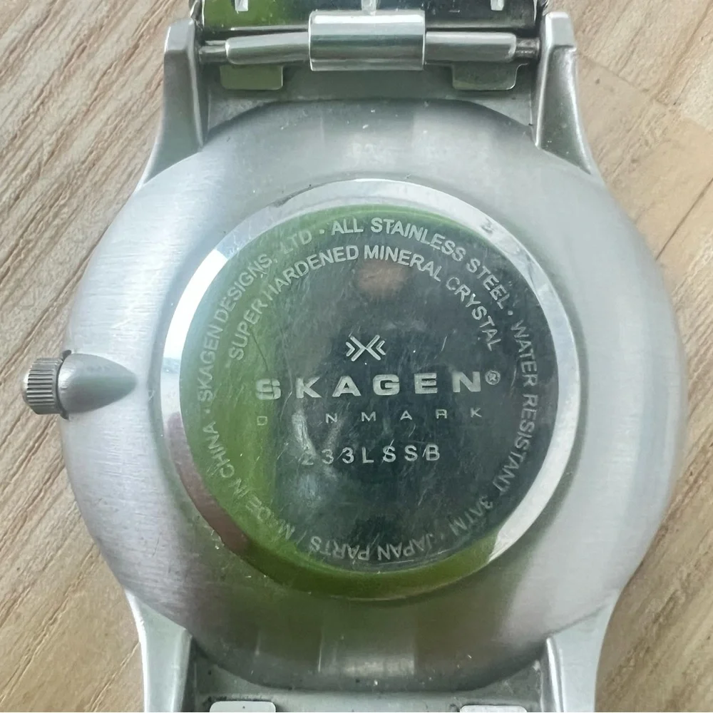 Skagen men’s black dial stainless steel dress watch NEW BATTERY